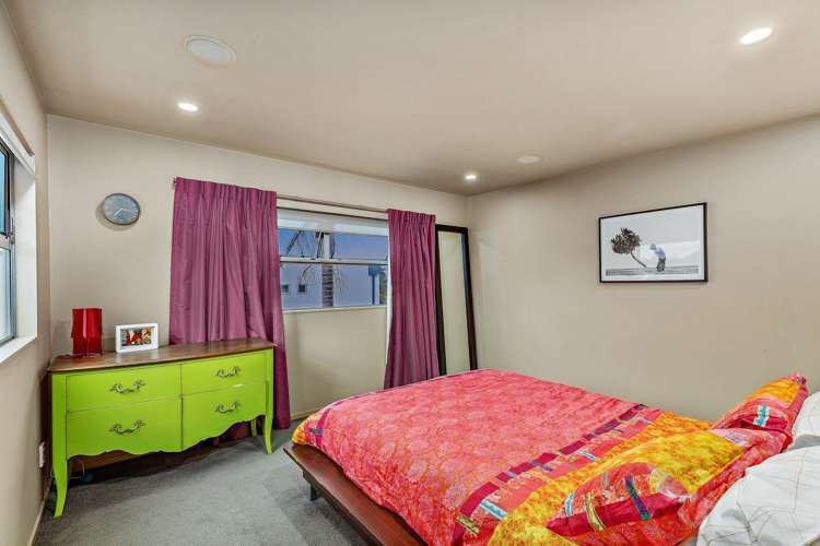 9a Lupetti Rise West Harbour_18