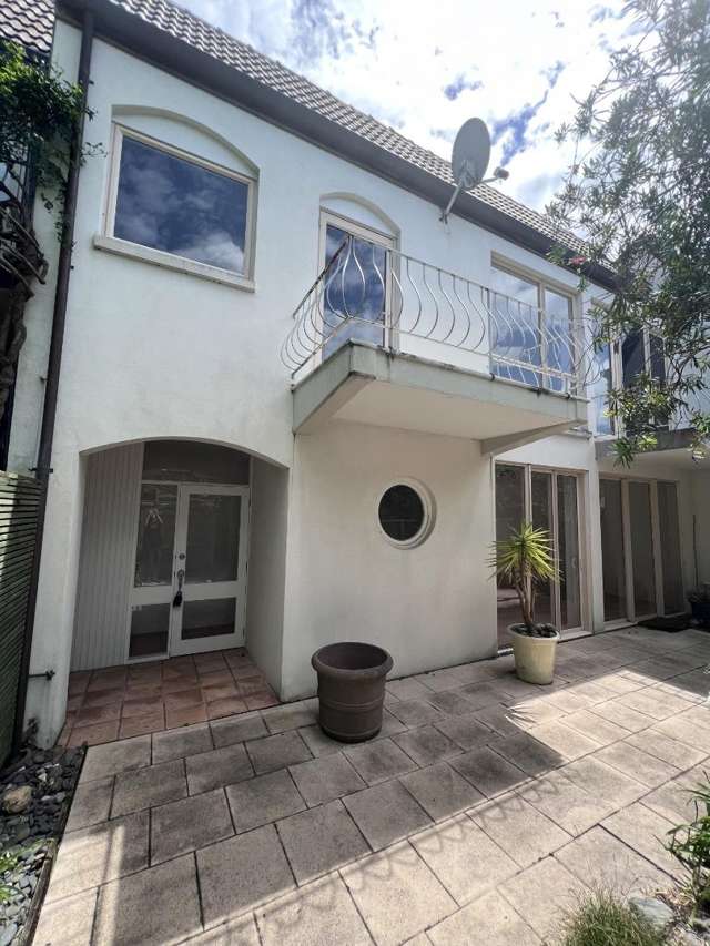 Walking Distance to the Beach
