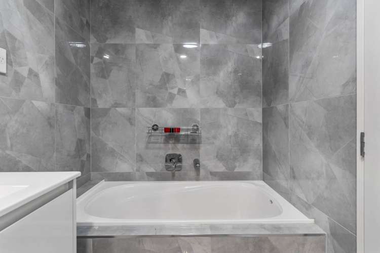 69 Walsh Road Papakura_16