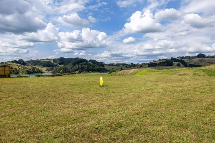 9 Toka Tuu Street Raglan_12