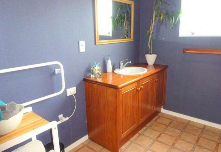 37 Thomas Place 1207_16