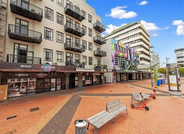 5 Garden Place (Unit 1/L 1) Hamilton Central_2