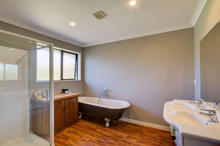 797 Loburn Whiterock Road Loburn_15