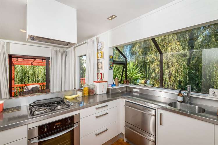 1010a Great North Road Point Chevalier_7