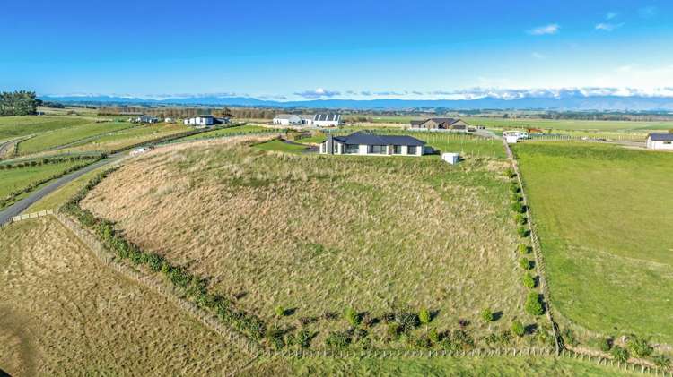 46 Fry Road Halcombe_16