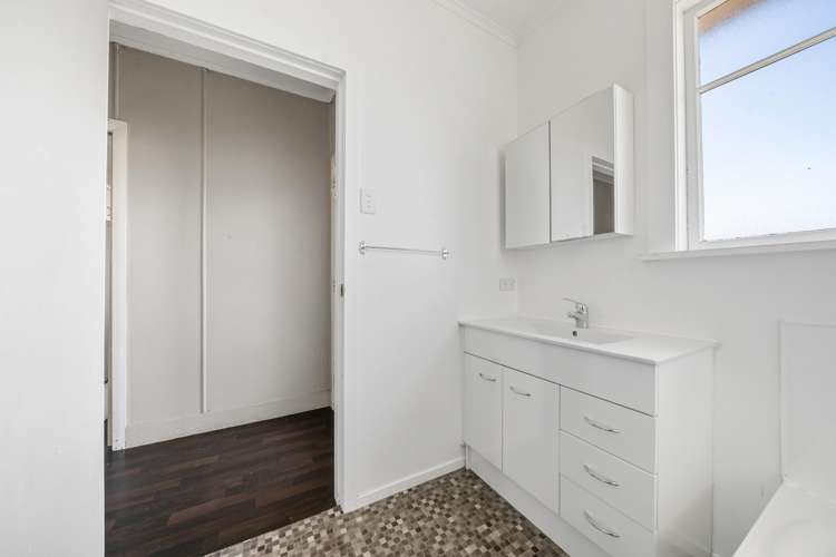 19 Walsh Road Westown_14