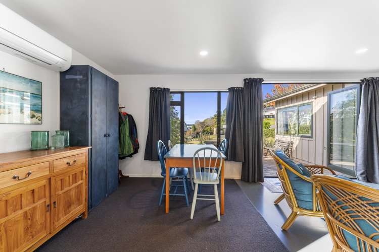 2 Earle Place Acacia Bay_11