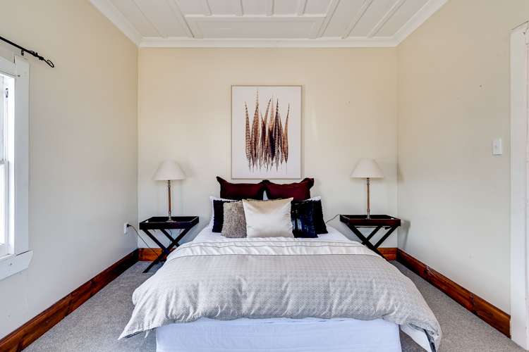 99 Riverbend Road Onekawa_9