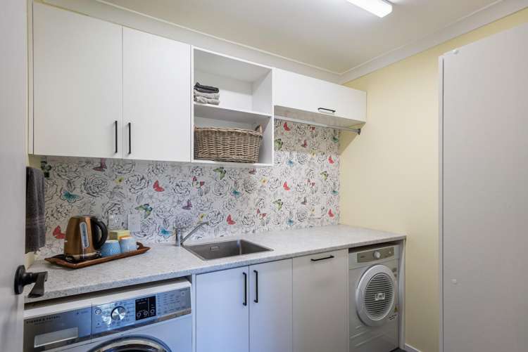 64 Kotare Street Waikanae_28