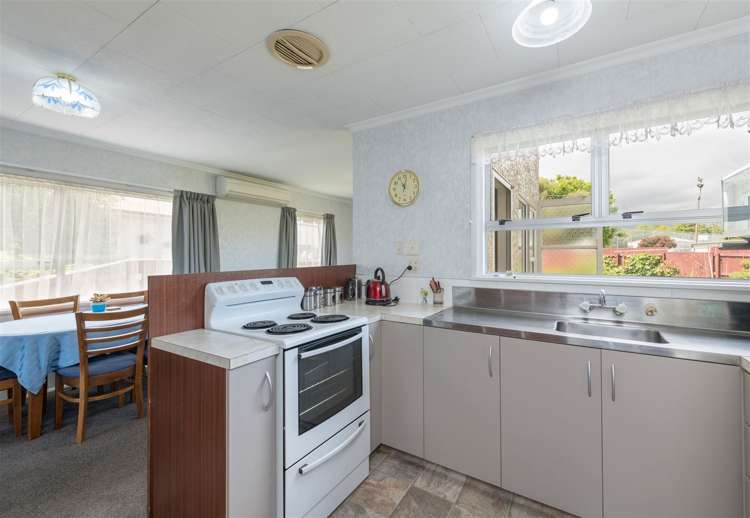 12 Fergusson Street Stoke_10