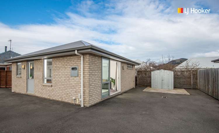 A/4 Berwick Street Mosgiel_13