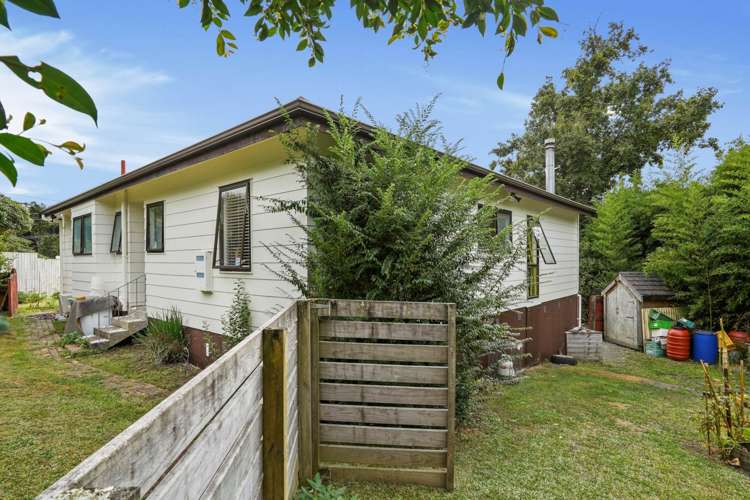 82 Glen Road Ranui_20