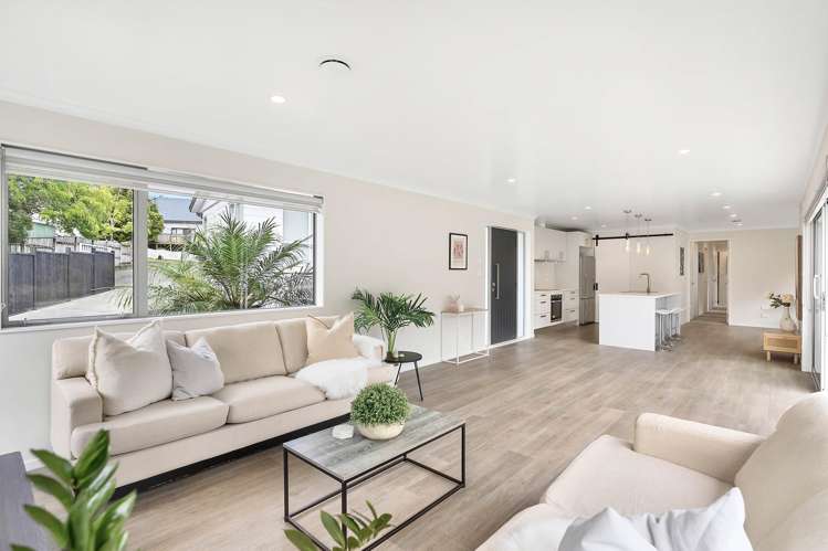 67 Athena Drive Totara Vale_14