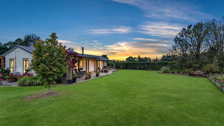 305 Loburn Terrace Road Loburn_19