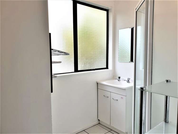 1/22 Chislehurst Street Henderson_8