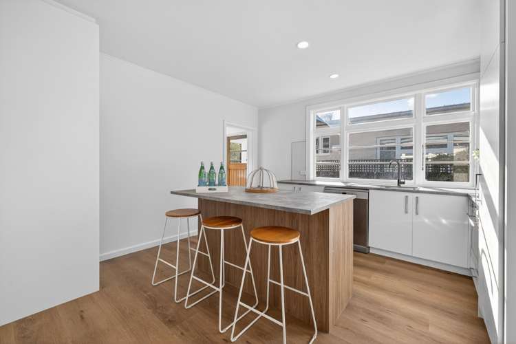 325 Hills Road Mairehau_11