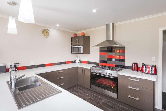 2a Galea Grove Kelvin Grove_1