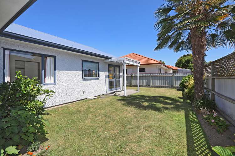 207 Knight Street Hastings_9