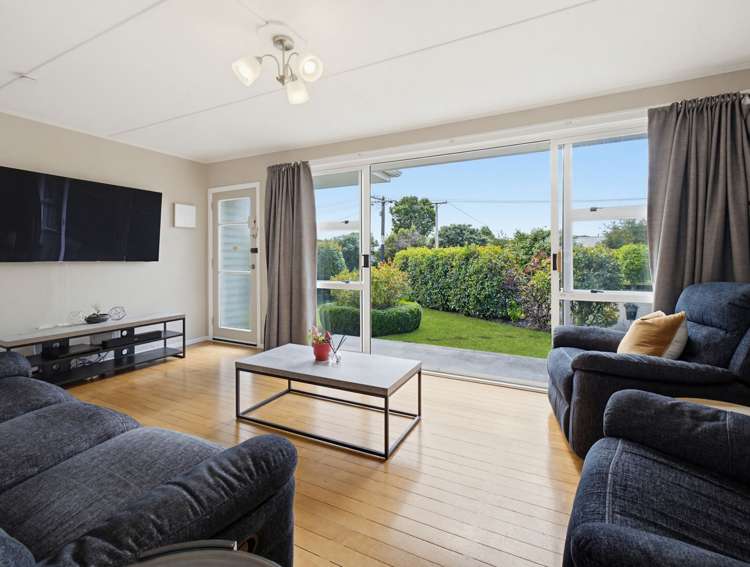 4 Perth Place Awapuni_11