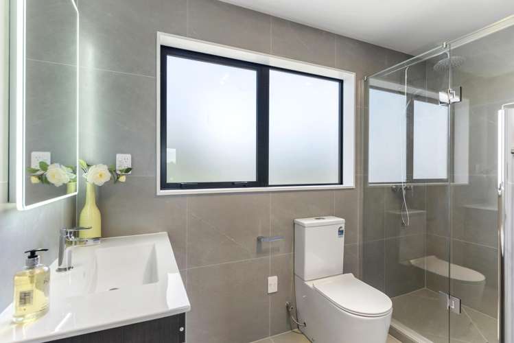 4B Bruce Road Glenfield_7