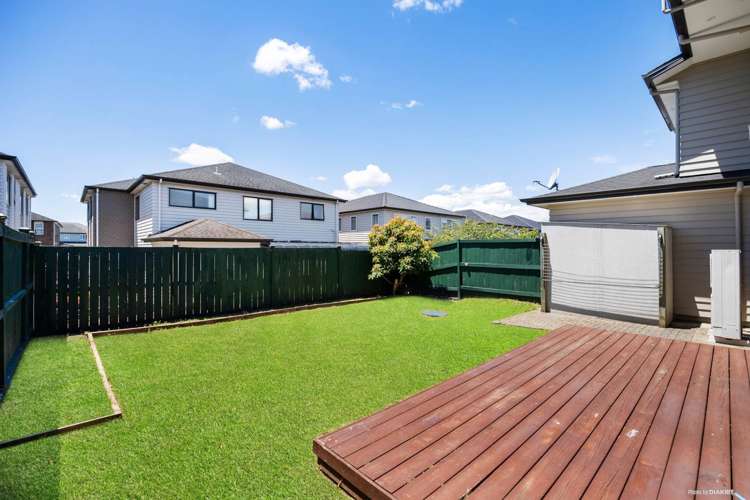 4 Eastfield Avenue Flat Bush_27