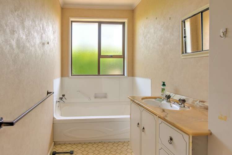 13a Irving Street Gore_19