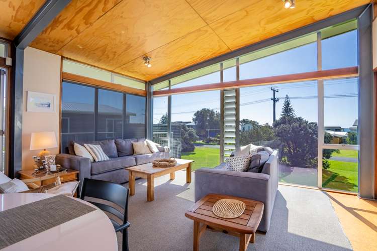 47 Aubrey Road Pataua_2