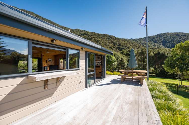 2 Worlds End Road Penzance_22