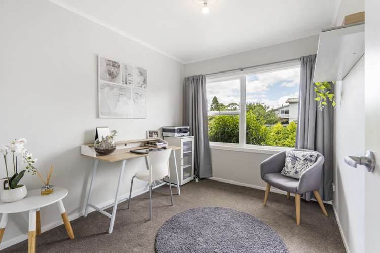 6 Stott Avenue Birkdale_11