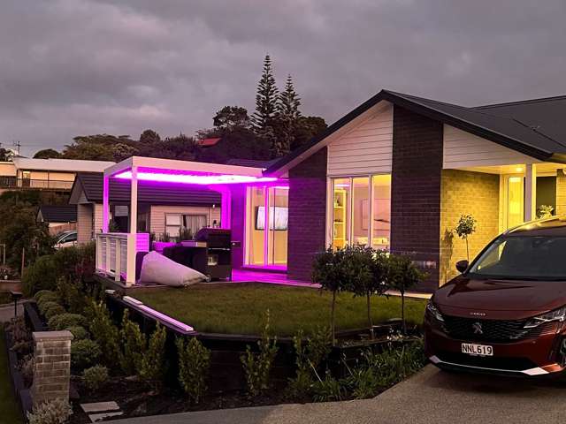 Spacious Family Home in Prime Estuary Location