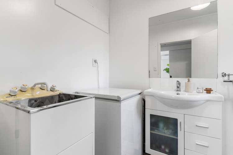 3/7 Caulton Street St Johns_9