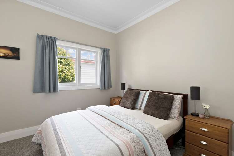 69 Pine Street Mount Eden_10