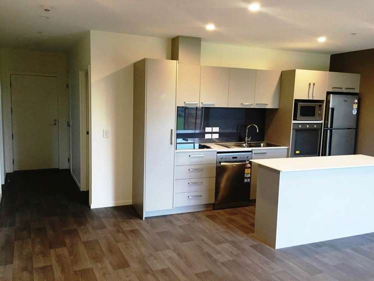 104d/160 Hobsonville Point Road Hobsonville_1