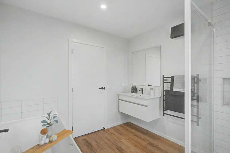 156 Kew Road Kew_19