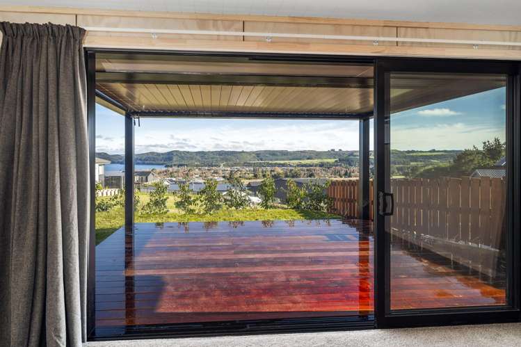11 Blackhawk Close Kinloch_4