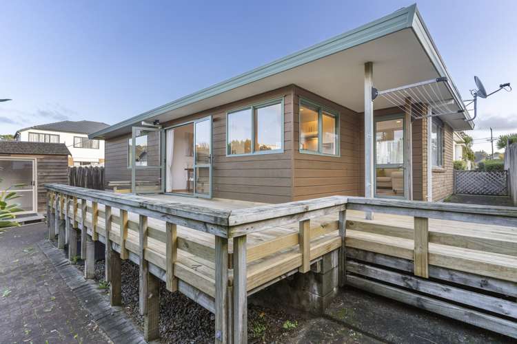 2/24 Somerset Road Mount Roskill_16