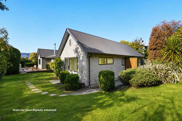 86 Meadowstone Drive Wanaka_13