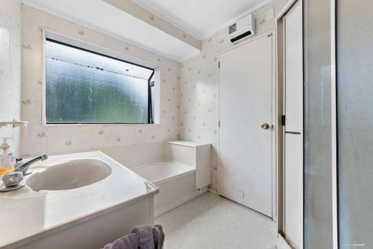 2/3 Miriam Corban Heights Henderson_9