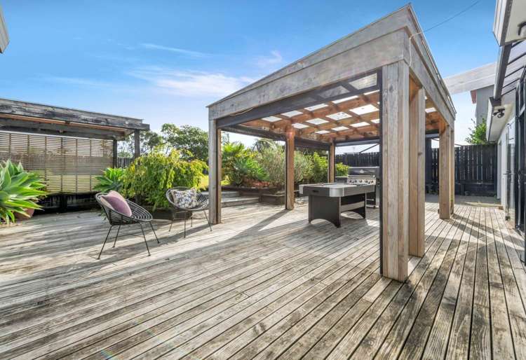 26 Pohutukawa Road Beachlands_18