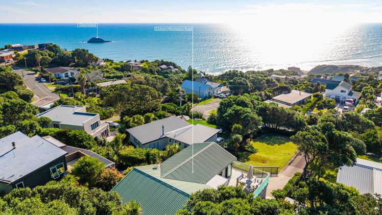 3 Edwin Mitchelson Road Muriwai Beach_45