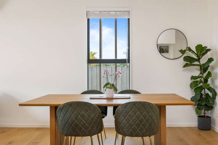 31/82 East Coast Road_2