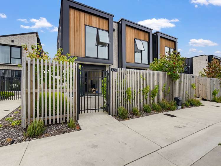 10/321 Lincoln Road Addington_14