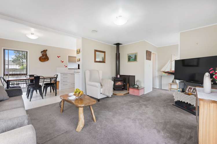 2 Le Havre Place Takanini_5