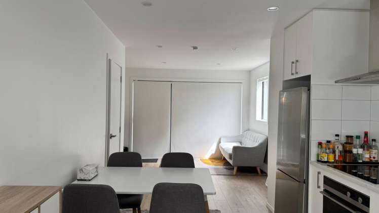 7/33 Stanhope Road_0