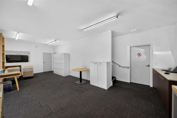 6/50 Dakota Crescent Wigram_8