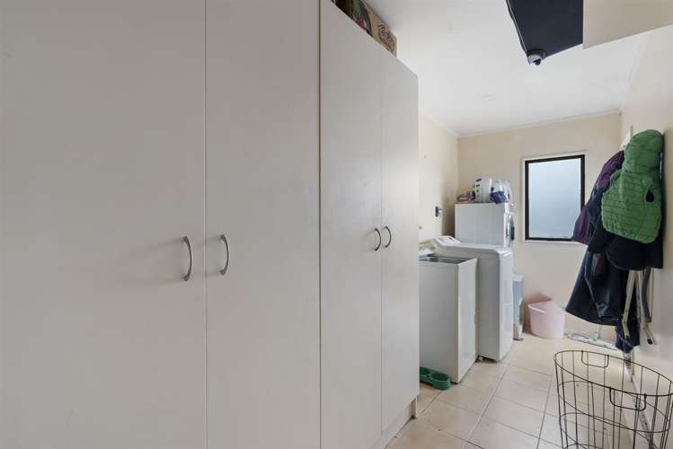 67 Rosier Road Glen Eden_15