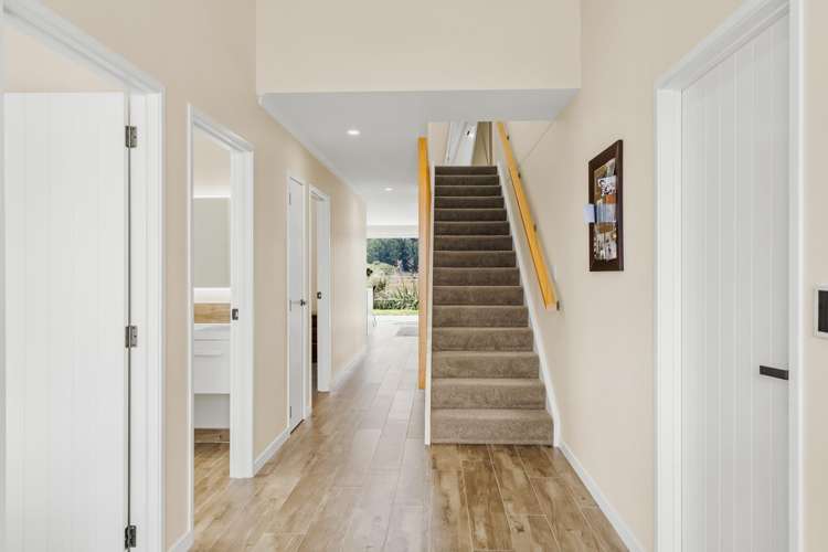 34 Tangaroa Place Poike_8