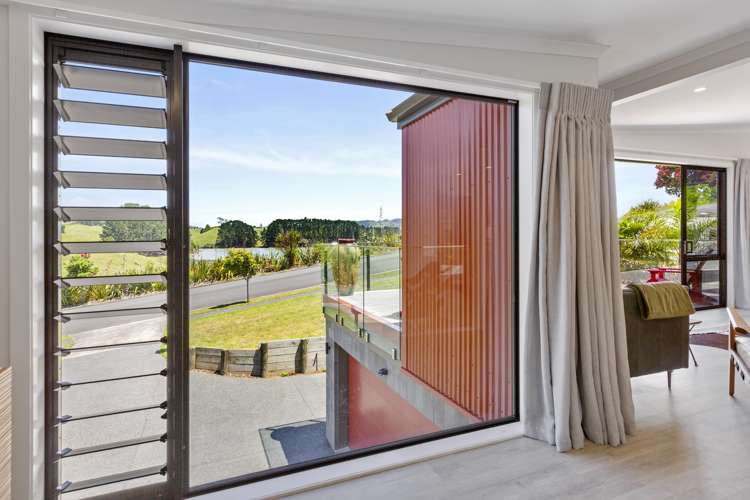 14 Robertson Street Raglan_12