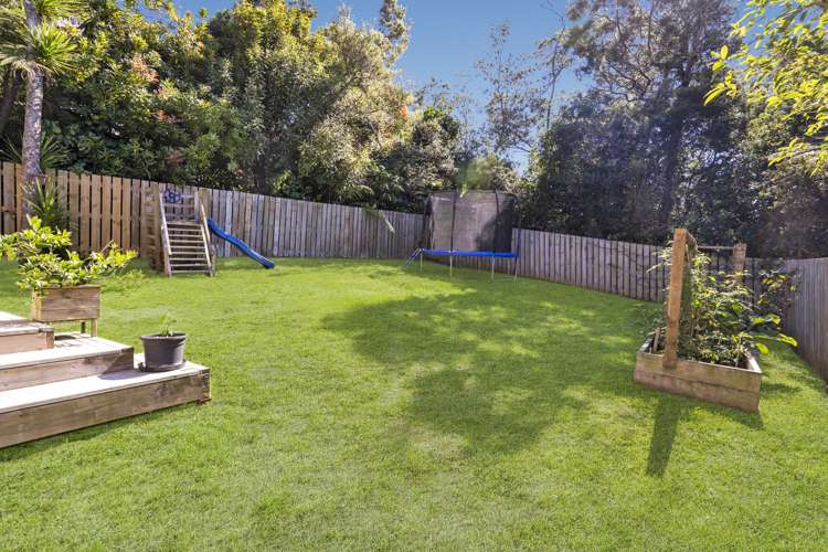 49d Flaxdale Street Birkdale_17