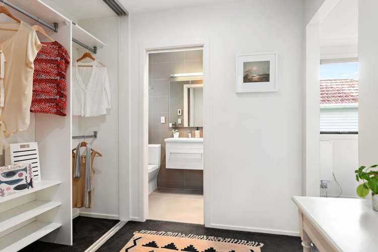 7 Cliff View Drive Green Bay_19